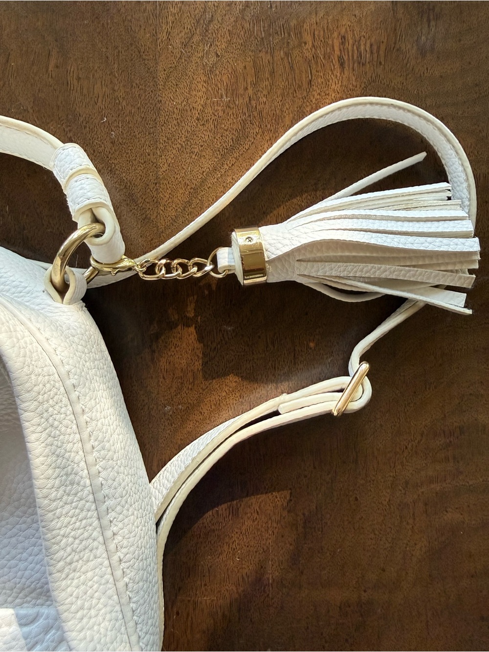 WHITE GUESS MINI BACKPACK PURSE - Picture 5 of 9